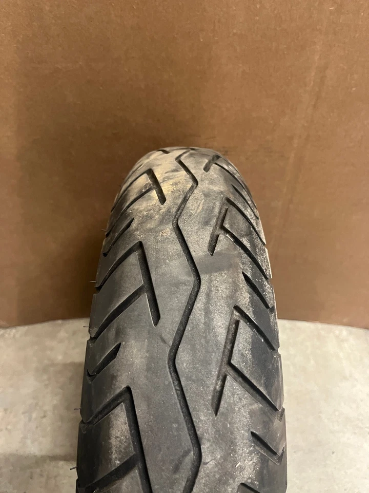 Llanta trasera Suzuki GS500F 2004-2009 con neumático 64111-34C01-291 Foto 3 de 3