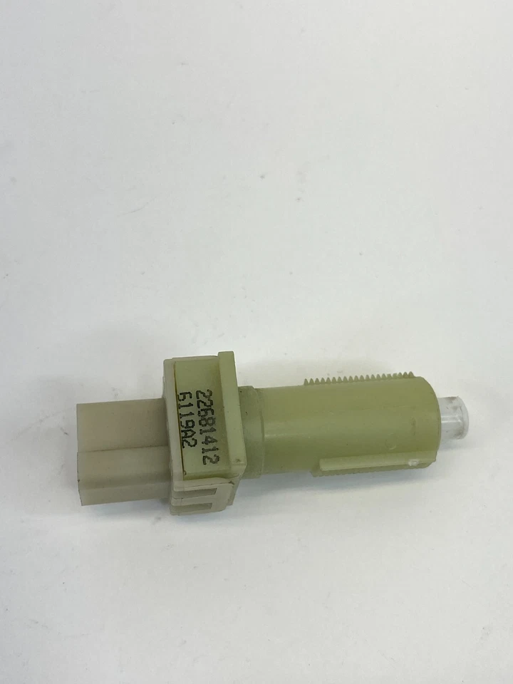 02 03 04 05 06 07 Interruptor de liberación de control de crucero A/T Saturn Vue 3,5 L 22681412 OEM Foto 2 de 4