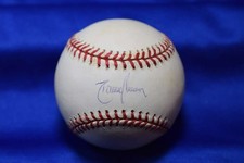 Comprehensive 2014 National Sports Collectors Convention Guide 57