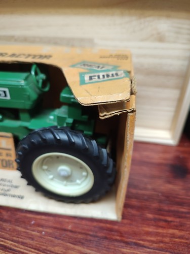 Vtg Ertl 1/16 Oliver 1855 Narrow Front Tractor, No Fenders, In Original Box - Picture 4 of 9