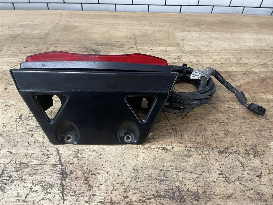 Arctic Cat ZR 6000 8000 4000 9000 Riot M XF F Viper 12-25 尾灯刹车灯 — 第 3/3 张图片