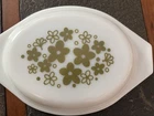 Vintage PYREX Oval Casserole w/ Lid Avocado SPRING BLOSSOM CRAZY DAISY 1 1/2 QT