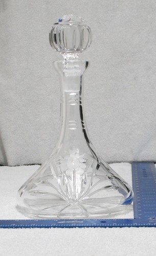 Decanter Navi Cristallo Pesante 10" Vintage con Tappo - Disegno Fiori Incisi - Foto 6 di 11
