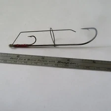 FISHING LURE UNKNOWN  3½ VINTAGE LIVE BAIT HOOK