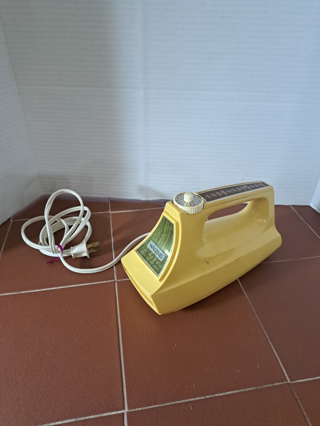Waring 12 Speed Hand Mixer  Retro Works But Off & Some Speed