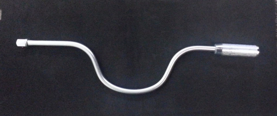 1/2" x 15" Socket Speed Handle Grip Ratchet Speeder Wrench Swivel Drive Spinner - Image 4 of 4