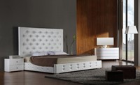 Vig Furniture Modrest Elbrus - White Leather Platform California King Bed Vig Furniture Modrest Elbrus - White Leather Platform California King Bed