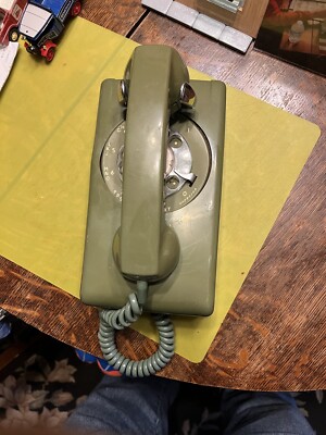 Vintage Stromberg-Carlson Green Rotary Dial Wall Telephone Made