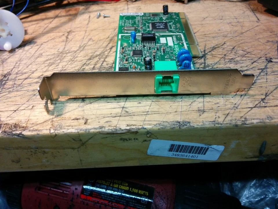 Agere Systems KB5817 D-1156#/A1A Desktop Internal PCI Fax/Modem Card! - Image 3 of 4