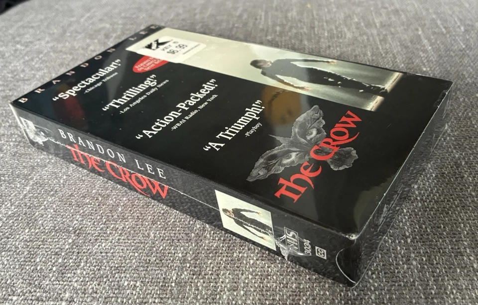 The Crow (VHS, 1994) SEALED NEW- Brandon Lee Buena Vista - Image 4 of 4