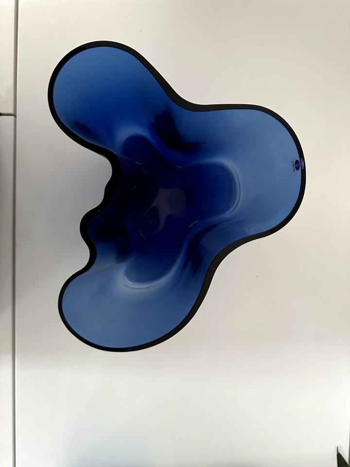 Iittala Aalto Vase - Sonderedition zu 100 Jahre Unabhängigkeit