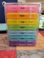 1 Set Pill Box 7 Days Organizer 21 Grids 3 Times One Day with Large Compartments