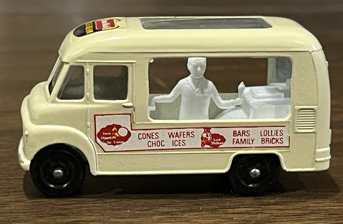 Vintage 1963 Matchbox Lesney No. 47 Commer Ice Cream Canteen Van NM