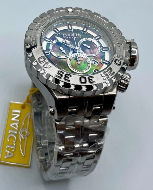 Invicta Sea Hunter Swiss Ronda Z60 Caliber Men's Watch w/ MOP Dial (34590)