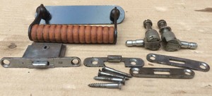 Old-Singer-bentwood-sewing-machine-case-parts