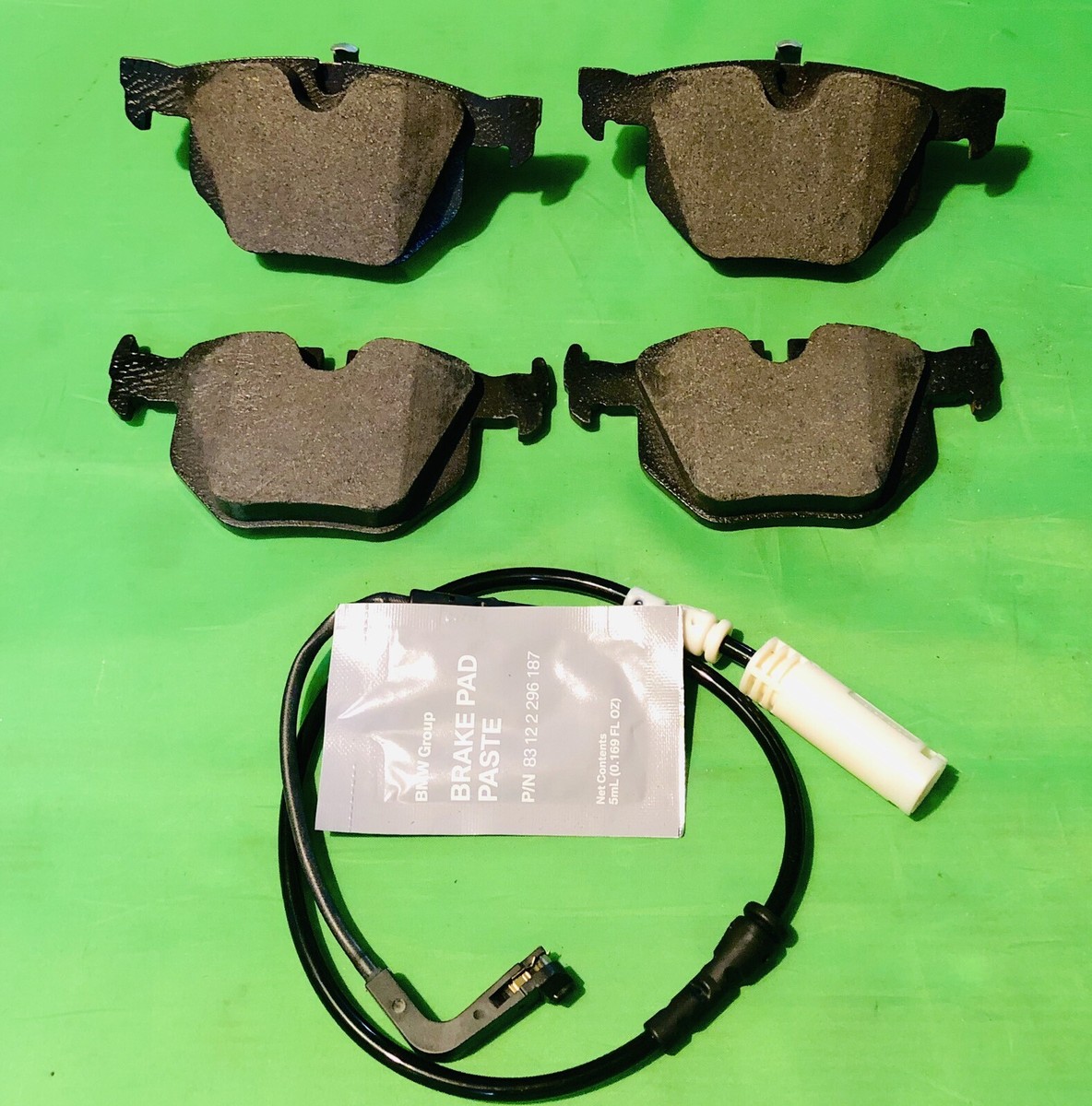 OEM Rear Brake Pad Set For BMW E90 E91 E92 E93 E81 X1 330i 335i