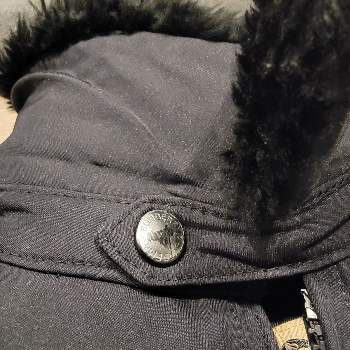 NWT Supreme X Burberry Shearling Collar Puffer Jacket Black NWT Supreme X Burberry Shearling Collar Puffer Jacket Black
