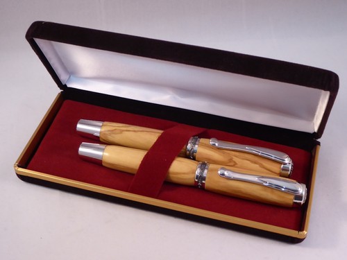 Set Schreibgerät Rollerball und Füller Oliven Holz, Luxus, Edel, Unikate - Bild 3 von 8