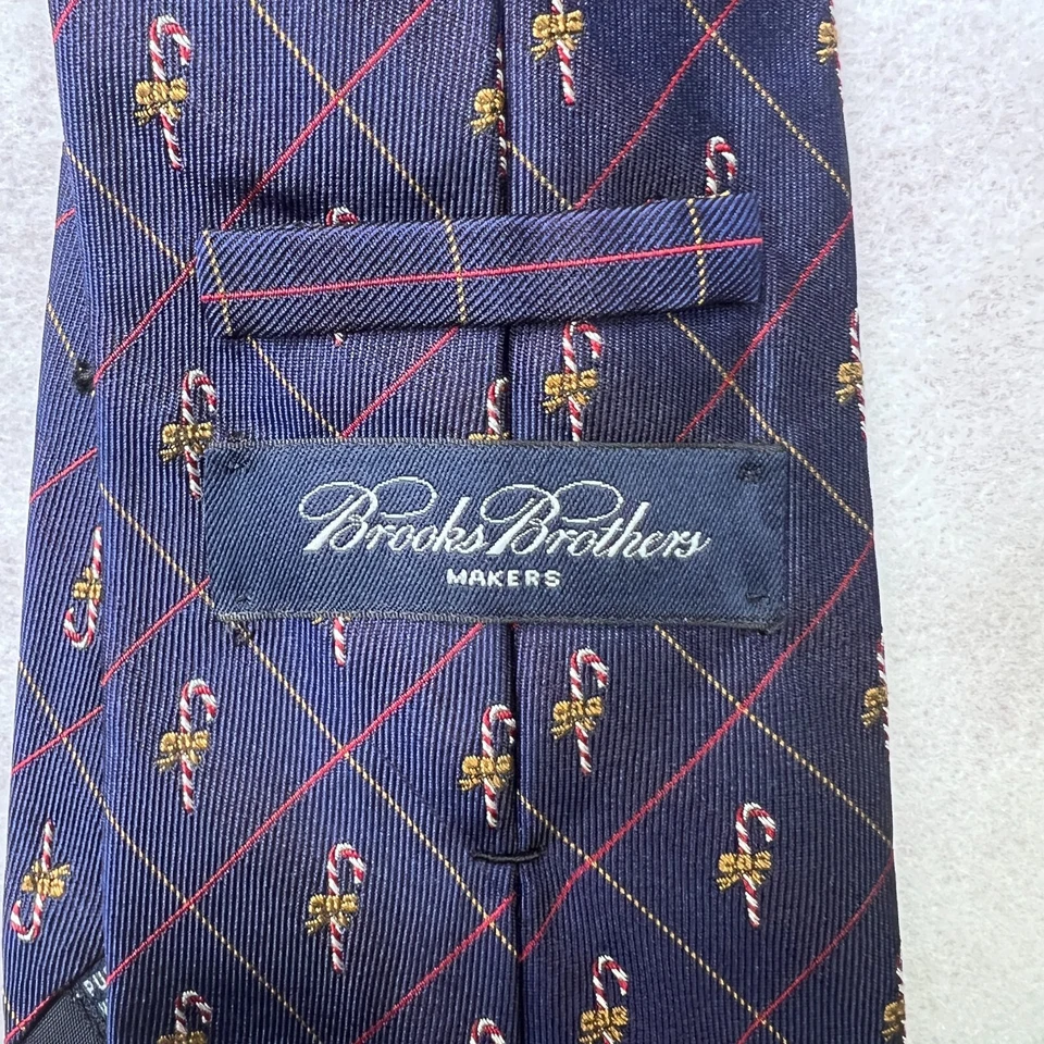 Brooks Brothers Makers 100% Silk Tie Christmas Candy Canes Blue Made in USA - Image 4 of 4