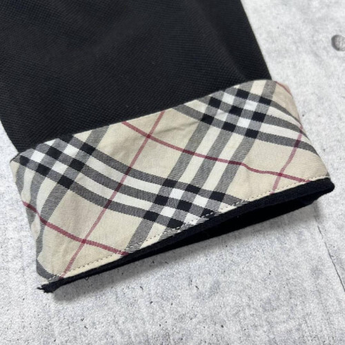 Burberry London 3/4 Sleeves, Half-Zip Polo Shirt in Black Burberry London 3/4 Sleeves, Half-Zip Polo Shirt in Black