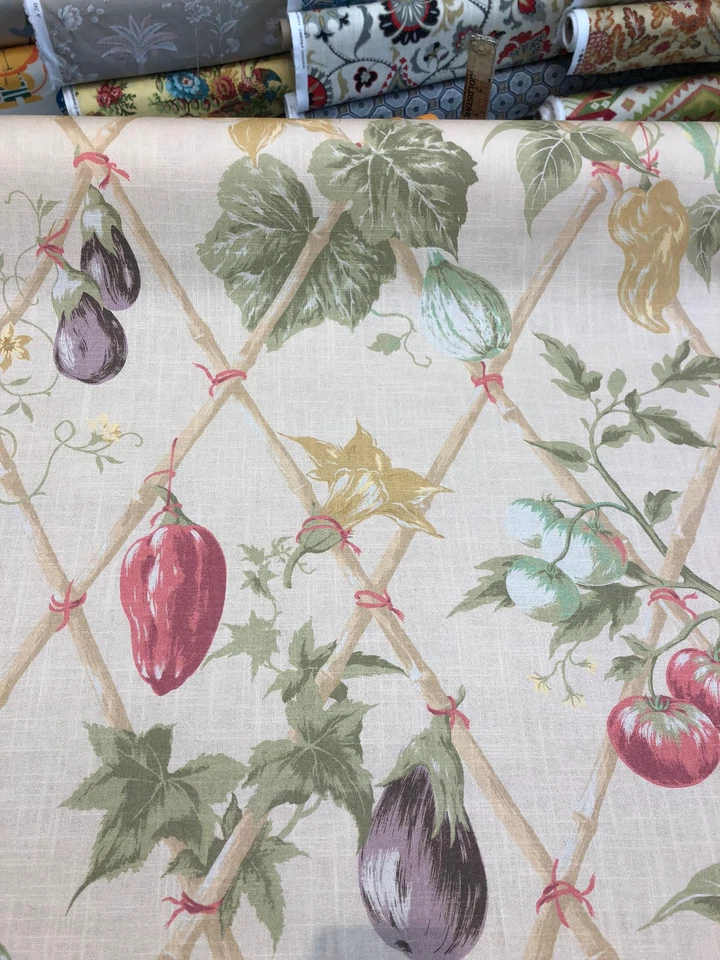 Tela antigua P Kaufmann On The Vine por yarda Foto 3 de 4