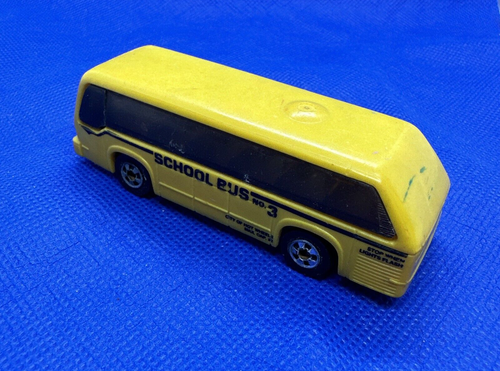 Vintage 1981 Hot Wheels Yellow School Bus No. 3 Blackwall Malaysia - Picture 2 of 18