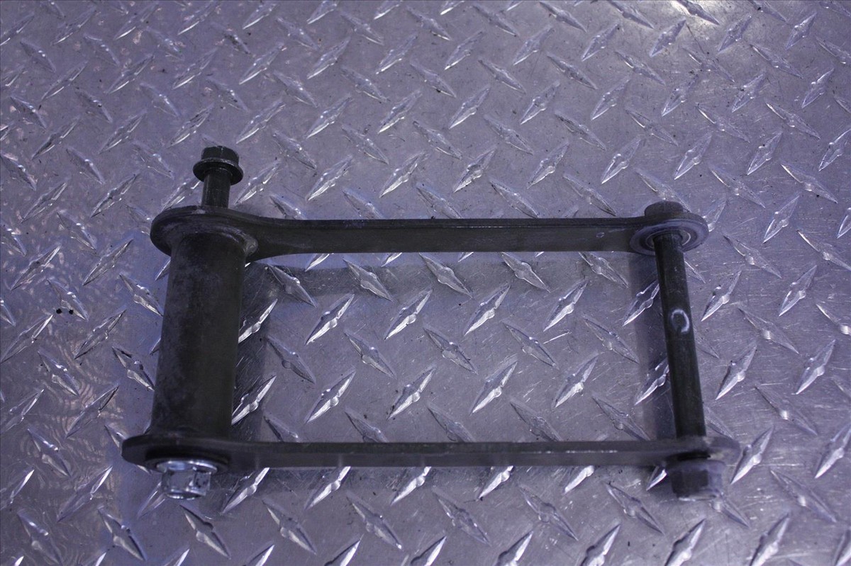 1996 KAWASAKI VN 800 B VULCAN REAR SHOCK LINKAGE DOG BONE MOUNT