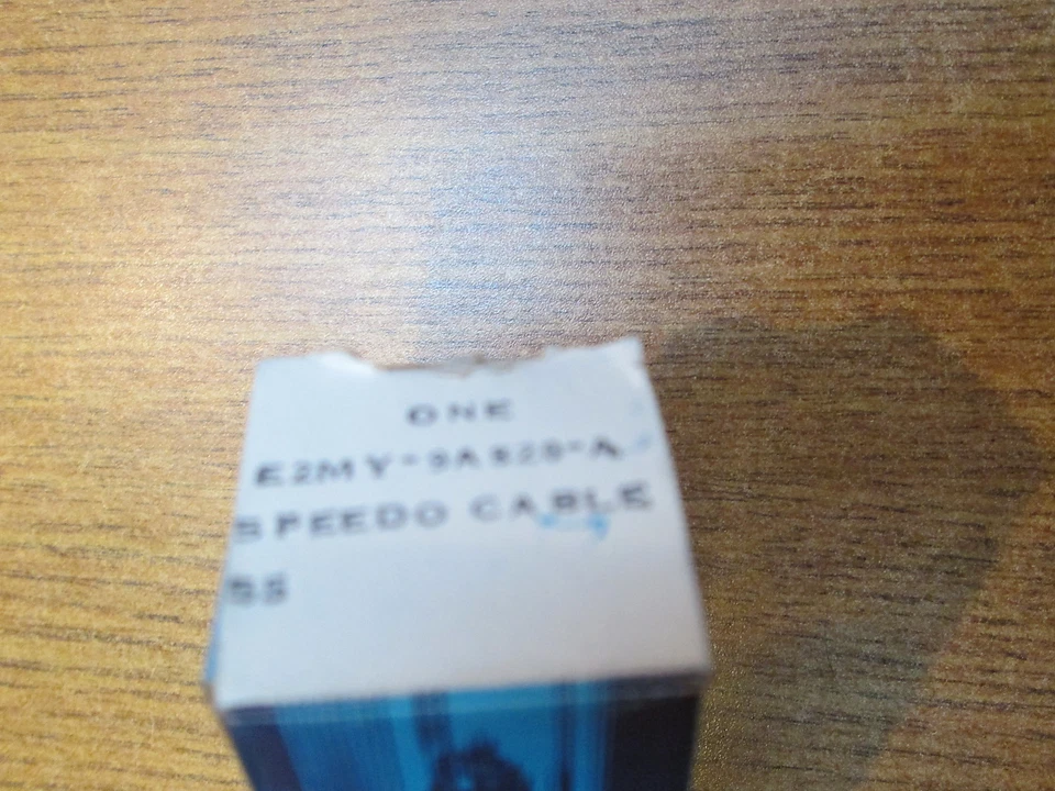 CABLE VELOCÍMETRO SUPERIOR FORD LTD CROWN VICTORIA 1980 1981 1982 NUEVO DE LOTE E2MY-9A820-A Foto 2 de 2