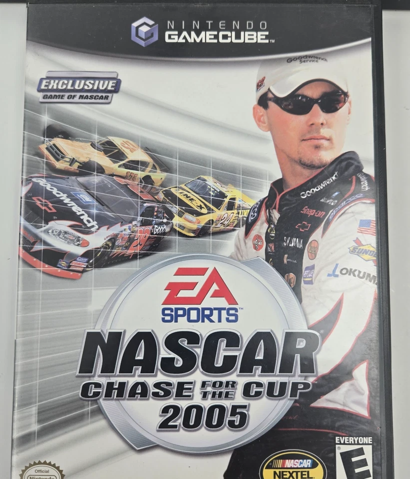 Lote de cinco juegos deportivos Game Cube MVP, NHL, Nascar, NBA y fútbol Foto 2 de 4