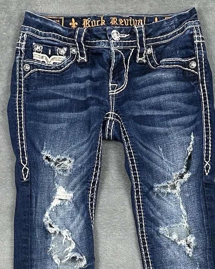 Pantalones de mezclilla Rock Revival para mujer 24 (ajuste 24x25) azules Karla Capri elásticos desgastados Foto 2 de 4