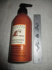 Crabtree Evelyn Gardeners Hand Therapy 8.8 oz Unused Metal Bottle