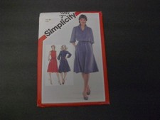 Simplicity Pattern 5242 Misses Pullover Shirt...