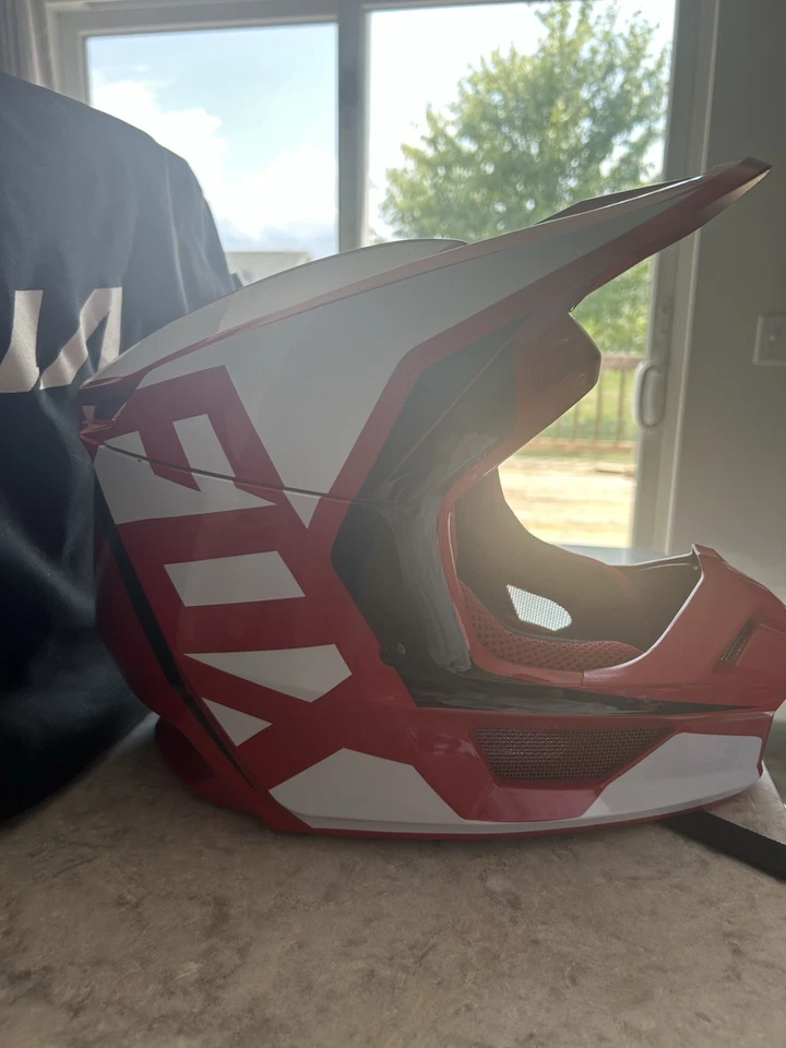 Fox Racing V1 MVRS Adult Helmet SMALL - Image 3 of 4