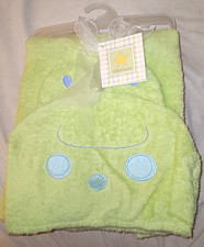 Hooded Towel Terry Cloth 54x27 Green Pure Cotton New w Tags - Hanger - Card