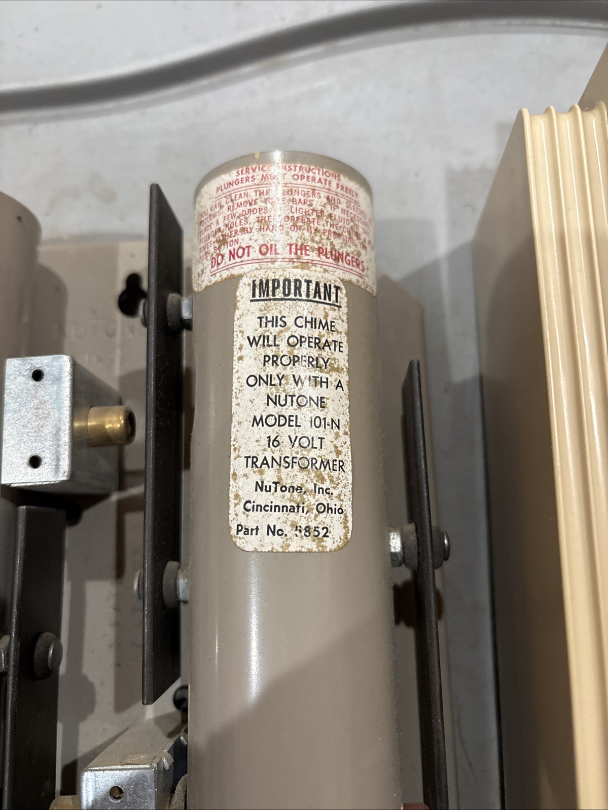 Vintage Nutone Doorbell Chime UNTESTED
