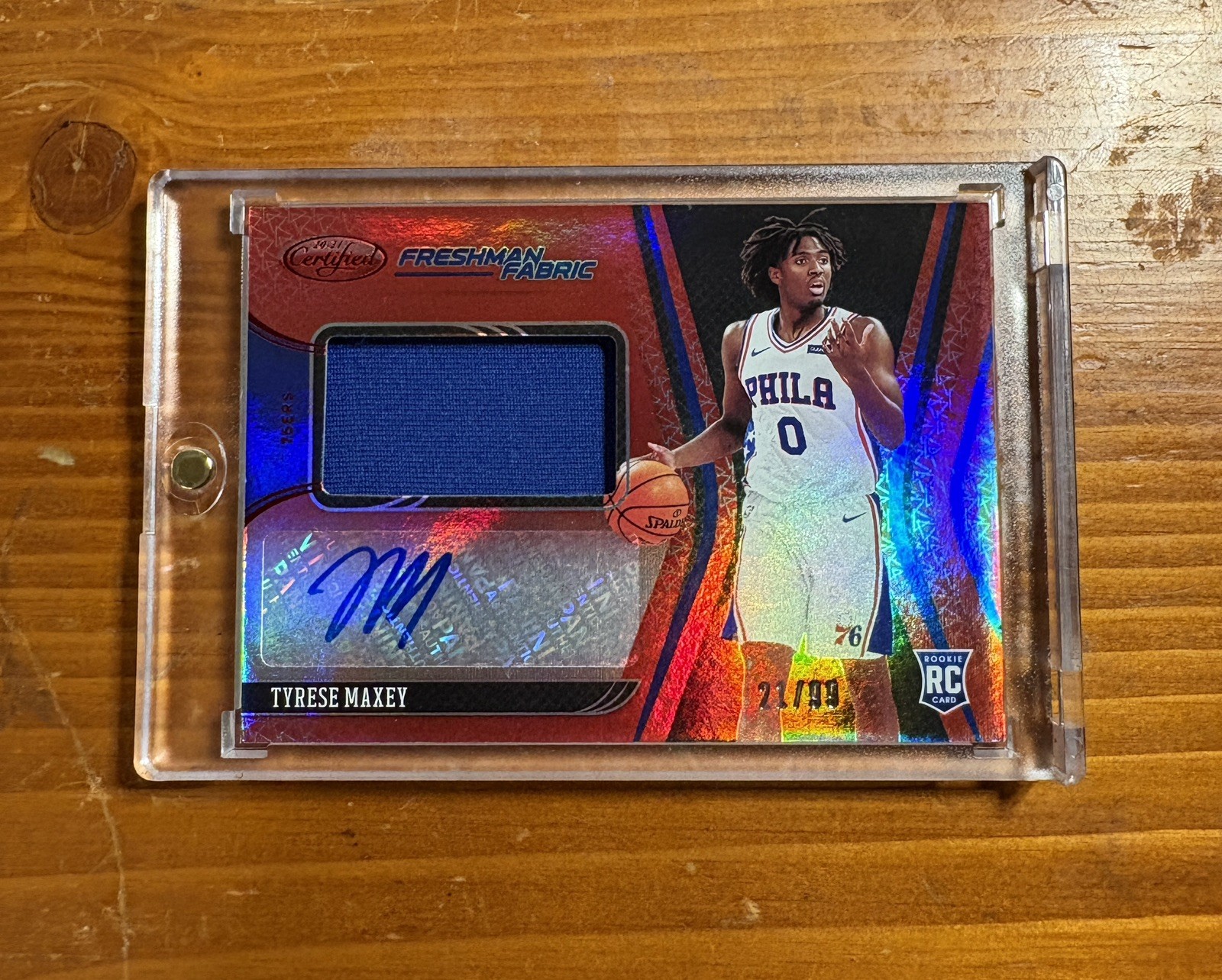 2020-21 Certified Tyrese Maxey Red Freshman Fabric /99 RC Rookie Jersey Auto