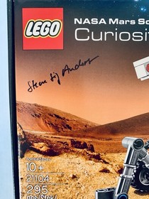 LEGO 21104 NASA Mars Science Laboratory Curiosity Rover [Signed By The Designer]