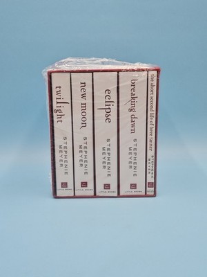 The Twilight Saga White Collection by Stephenie Meyer Twilight Books - Read De..