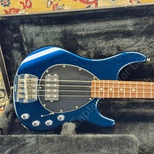 1994 Ernie Ball Music Man - Sterling Pearl Blue Rosewood - ID 6115