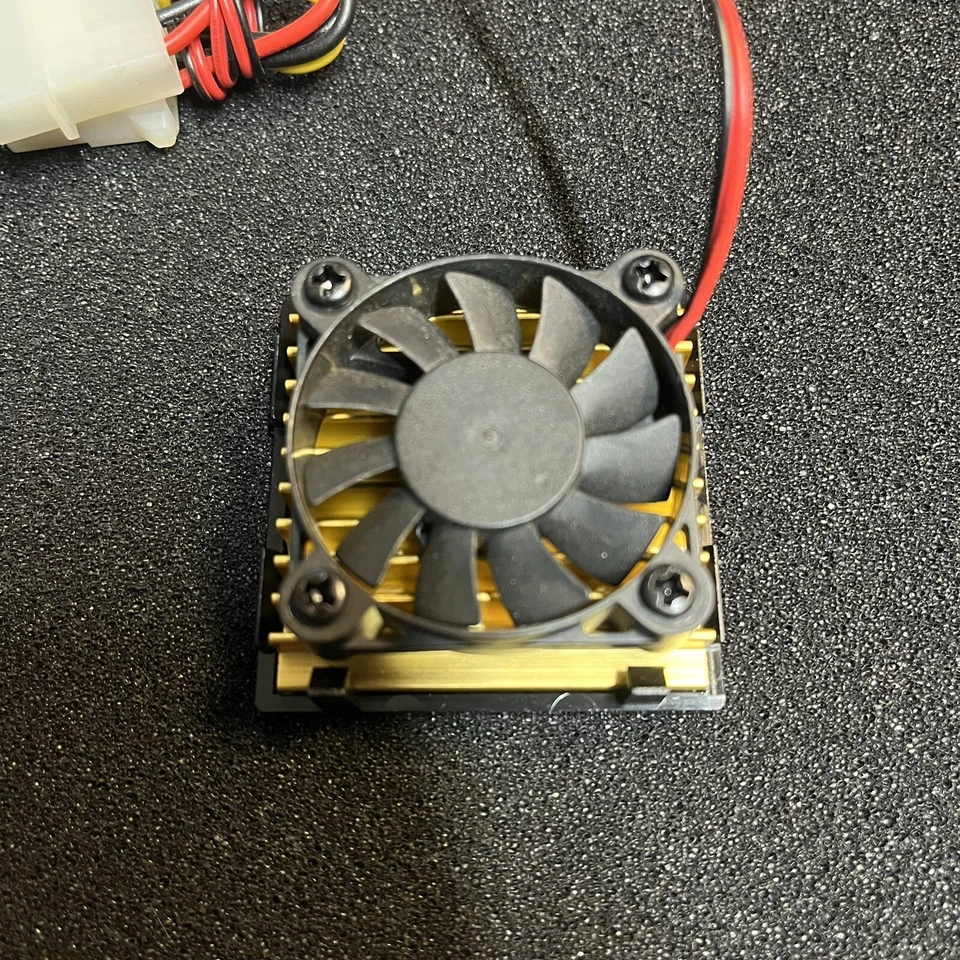486 CPU Fan & Heatsink With Premium 11 Blade Fan With Molex Power - Image 2 of 4
