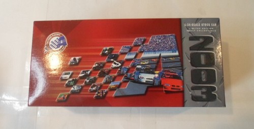 Michael Waltrip #15 NAPA / Hootie & The Blowfish 1:24 Druckguss Stockauto 2003 - Bild 9 von 12