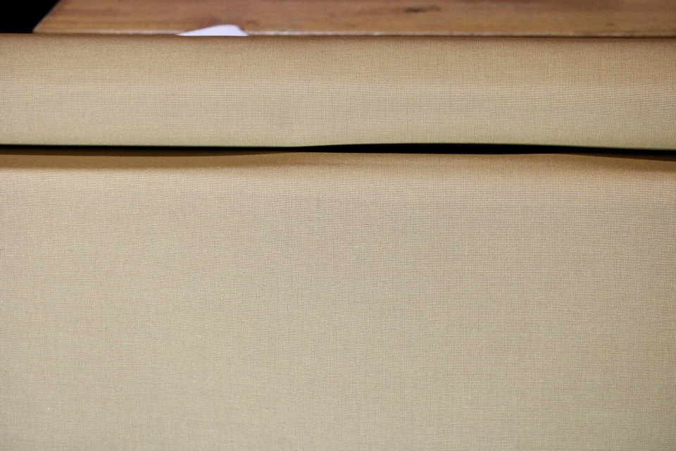 ТКАНЬ OUTDURA БЛЕСТЯЩИЙ ДЖУТ 54 «ОБИВКА В ПОМЕЩЕНИИ И НА ОТКРЫТОМ ВОЗДУХЕ ПОГОДОСТОЙКИЙ - Изображение 2 из 4