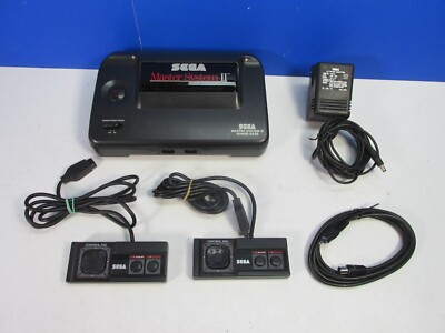 Vintage FUNKTIONSFÄHIGES SEGA MASTER SYSTEM II 2 KONSOLE VIDEOSPIEL komplett eingerichtet
