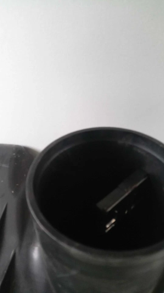 2017 Nissan Titan Air Cleaner Assembly OEM 16500EZ31A Used 112K Miles - Изображение 3 из 4