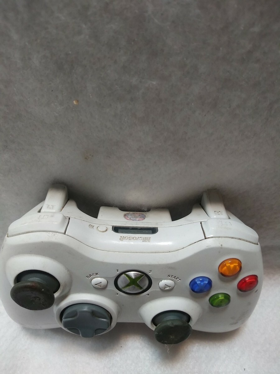 美品 ファイティングエッジ刃 ホワイト Xbox360,PC 美品 ファイティングエッジ刃 ホワイト Xbox360,PC