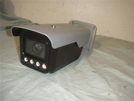 Foto 1 di 9
