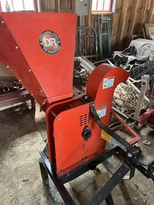 DR 3point hitch Chipper