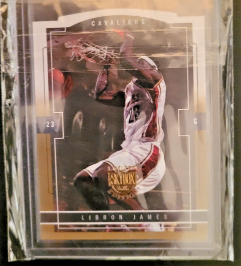 2003-04 Skybox LE  #118 Lebron James gold RC #/150