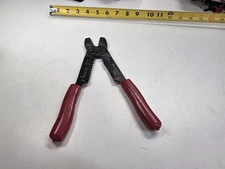 Wire Strippers 9 Inch E5802 Electrician's Special Tool Multifunction Pliers