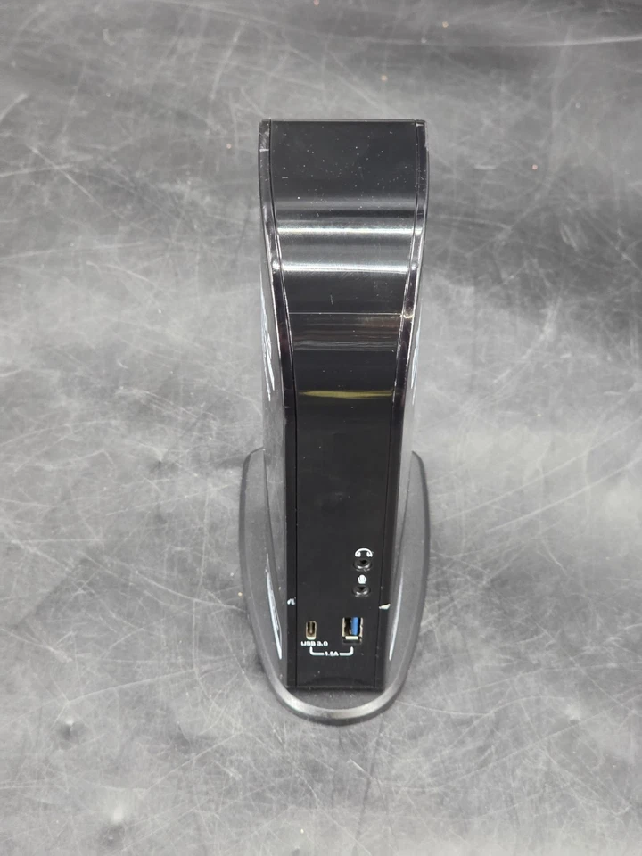 PLUGABLE UD-ULTCDL USB-C Monitor Docking Station - Image 2 of 4